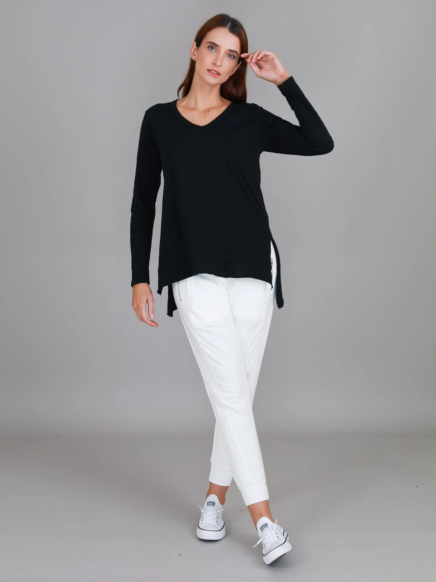 Barwon V Neck T Shirt