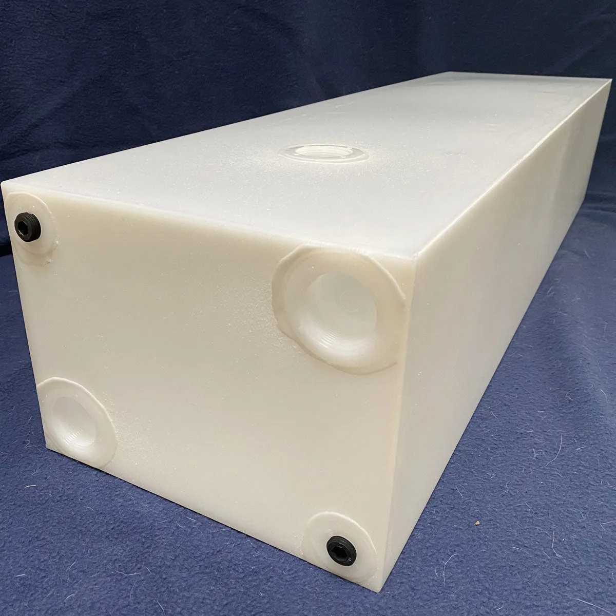 Northwest Conversions (SP-UC-22) 22 GALLON SPRINTER UNDERCARRIAGE WATER TANK