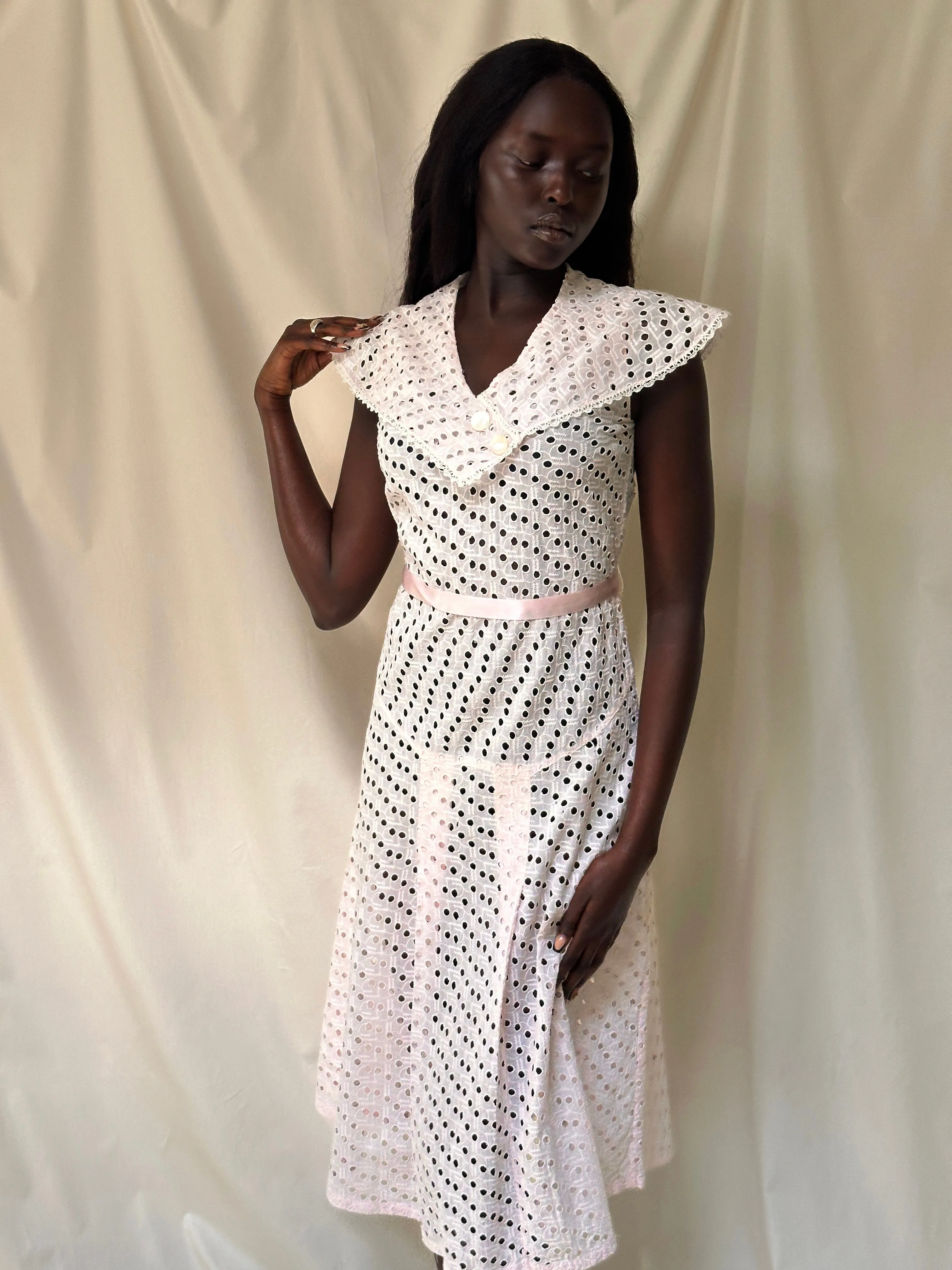 Vintage 1930’s Baby Pink Eyelet Dress