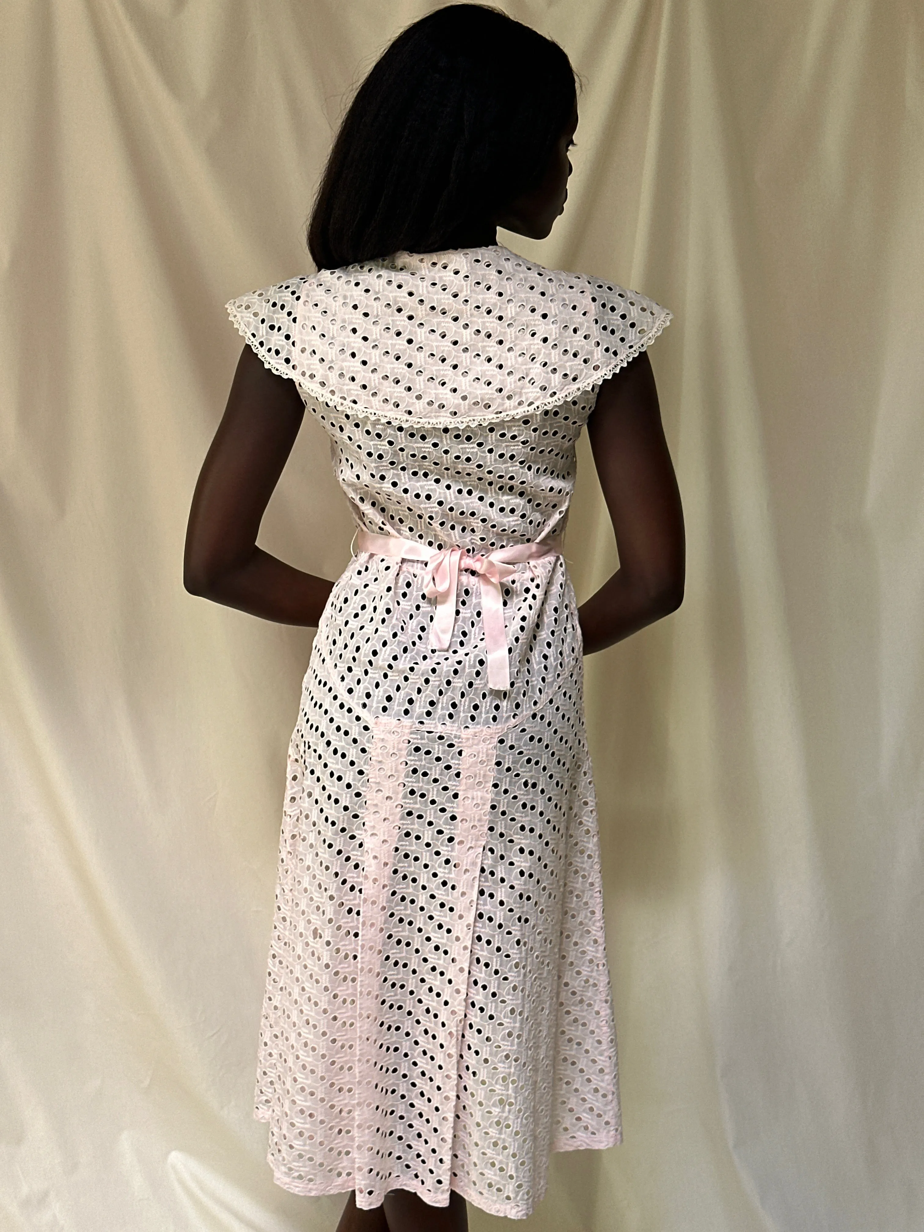 Vintage 1930’s Baby Pink Eyelet Dress